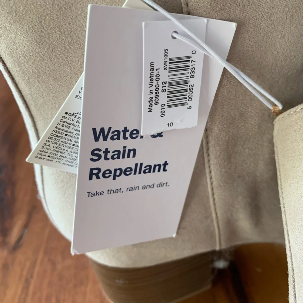 Booties - Picture 3 of 3